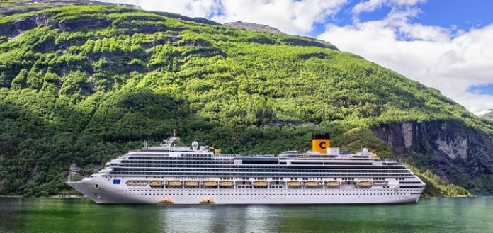 cruise-costa-3707474_960_720
