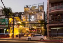 The VietNam Hostel / 85 Design