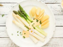 Как приготовить зеленую и белую спаржу?