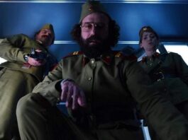 Чужие вещи: фанаты уверяют, что Мюррей Бауман умрет в 4 сезоне